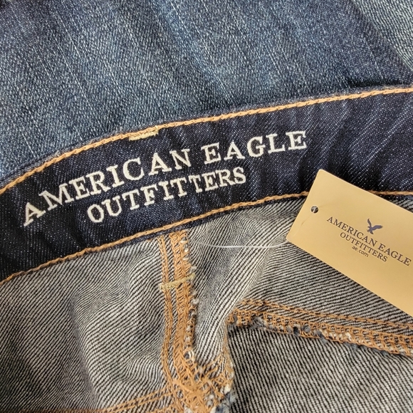 American Eagle Slouchy Bermuda Shorts - Picture 7 of 9